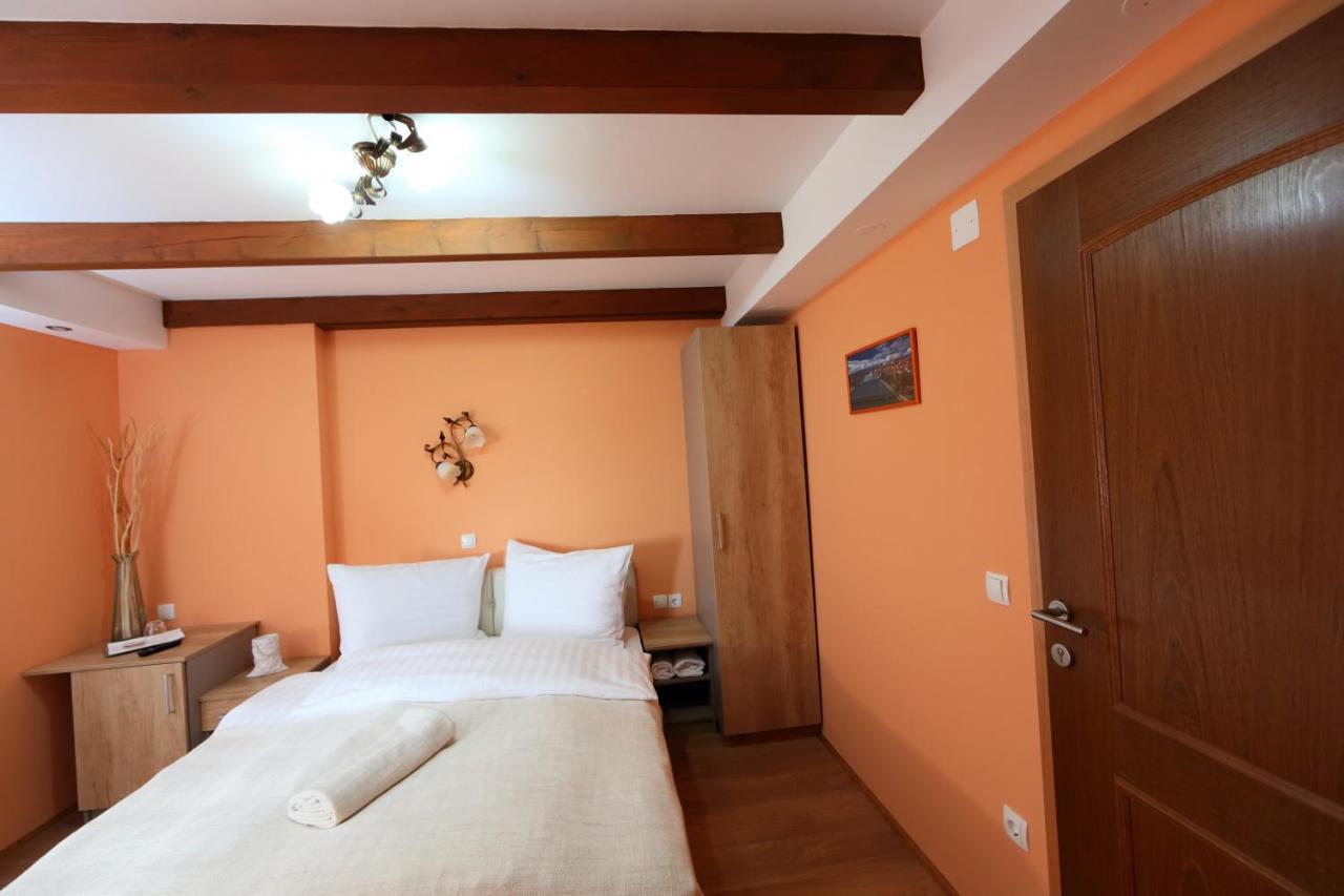 Sobe Grabar Bed and Breakfast Ptuj Buitenkant foto