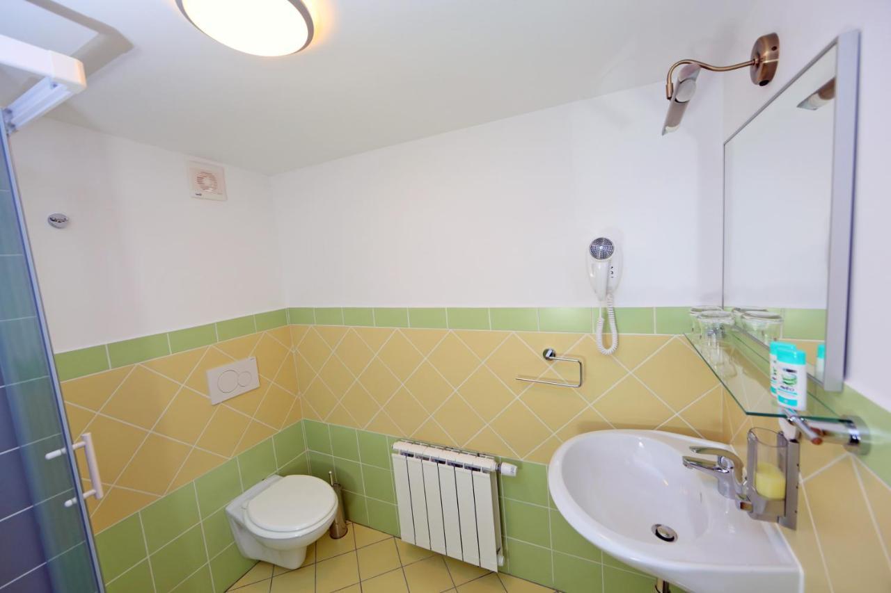 Sobe Grabar Bed and Breakfast Ptuj Buitenkant foto