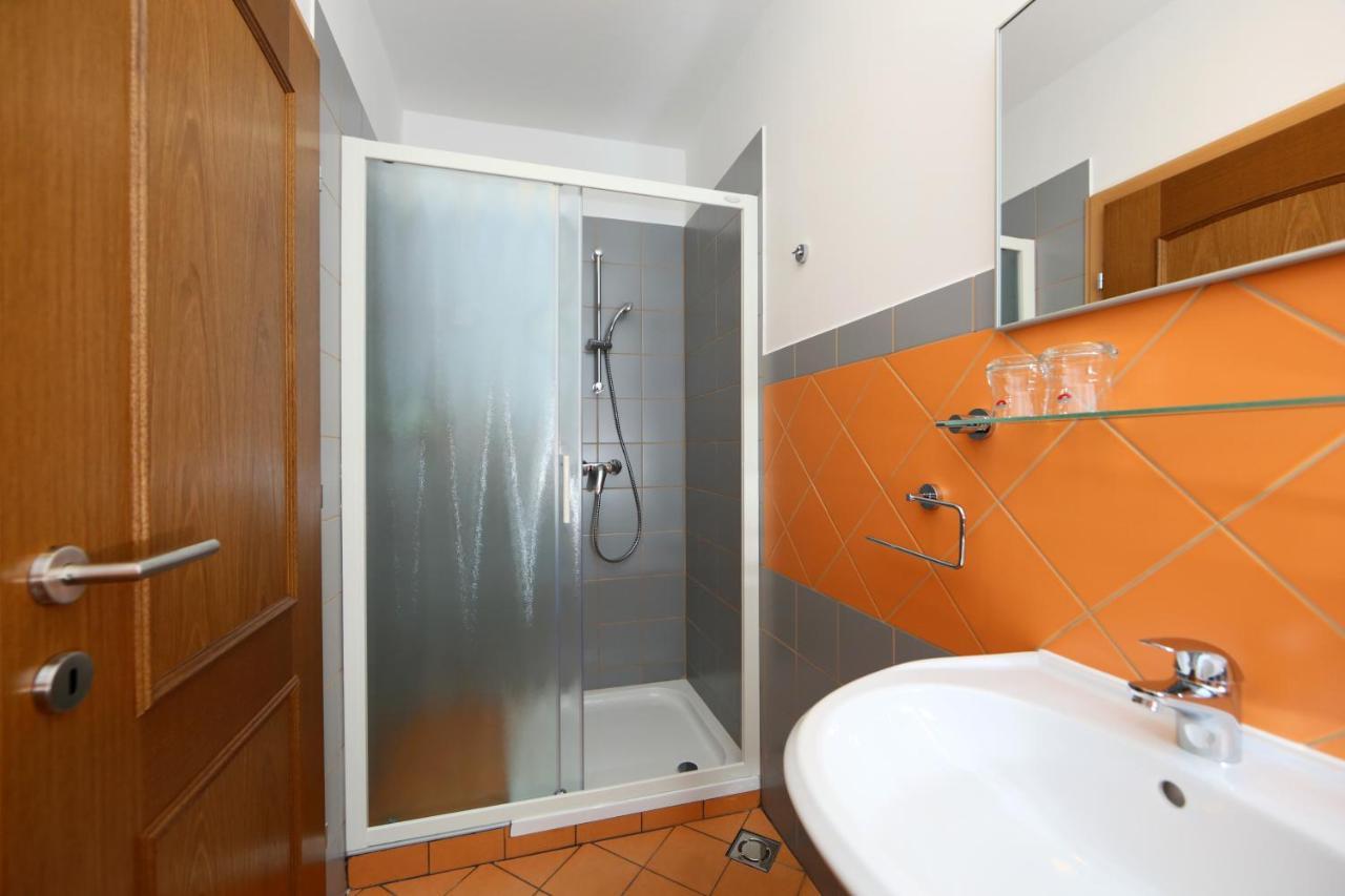 Sobe Grabar Bed and Breakfast Ptuj Buitenkant foto