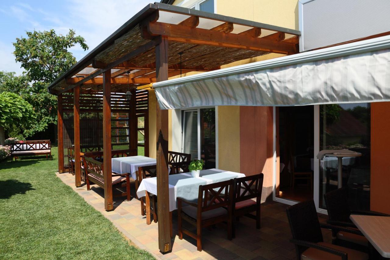 Sobe Grabar Bed and Breakfast Ptuj Buitenkant foto